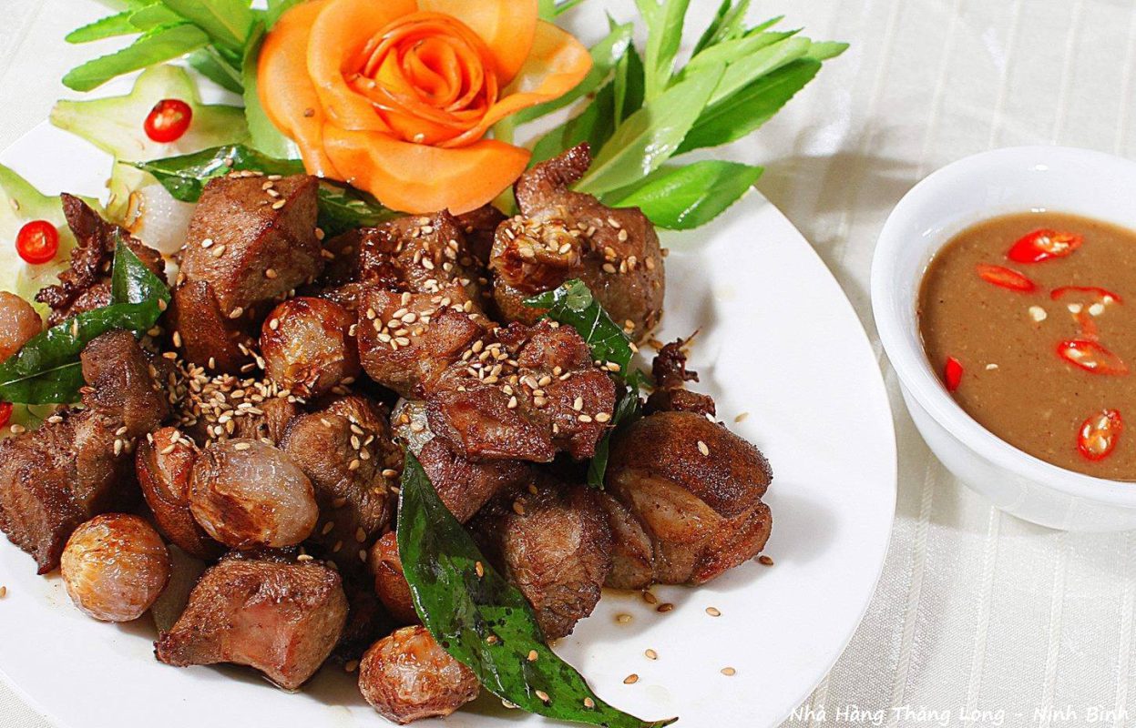 Bản Mường Xanh – Nông trại vui vẻ